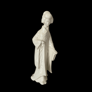 Blanc de Chine Japanese Geisha Figure with Subtle Lemon Glaze in Porcelain