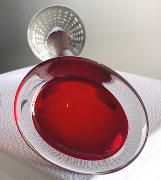 Aseda Glasbruk, Red Controlled Bubble Jack in the Pulpit Vase by Bo Borgstrom